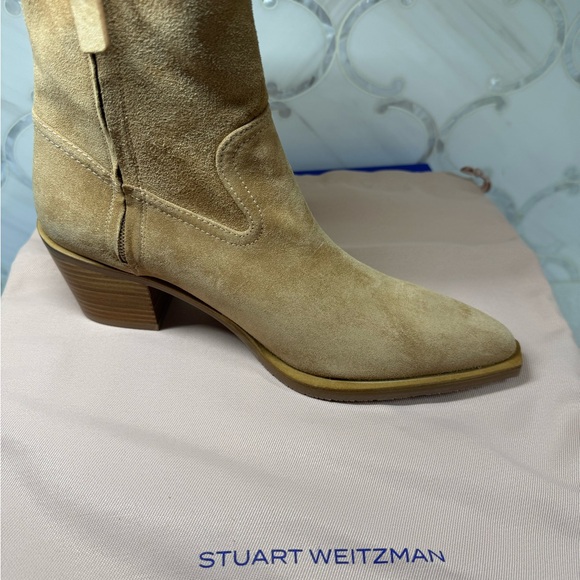 🌺 Stuart Weitzman - Suede Booties - Picture 10 of 10